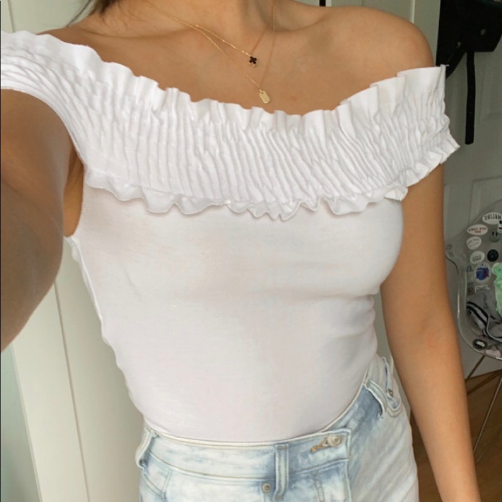 white ruffle off the shoulder top